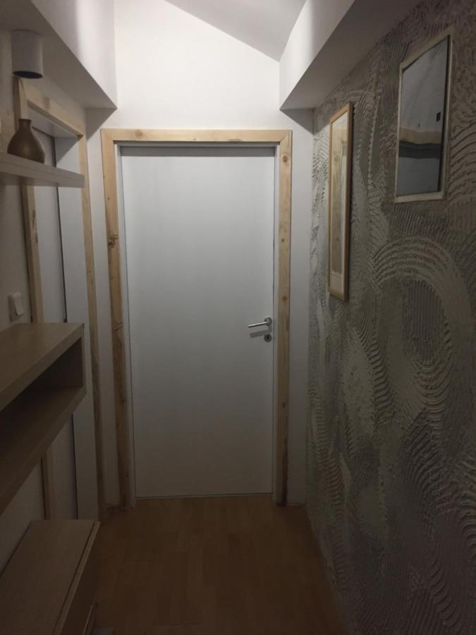Central Apartment Prishtinë Luaran gambar