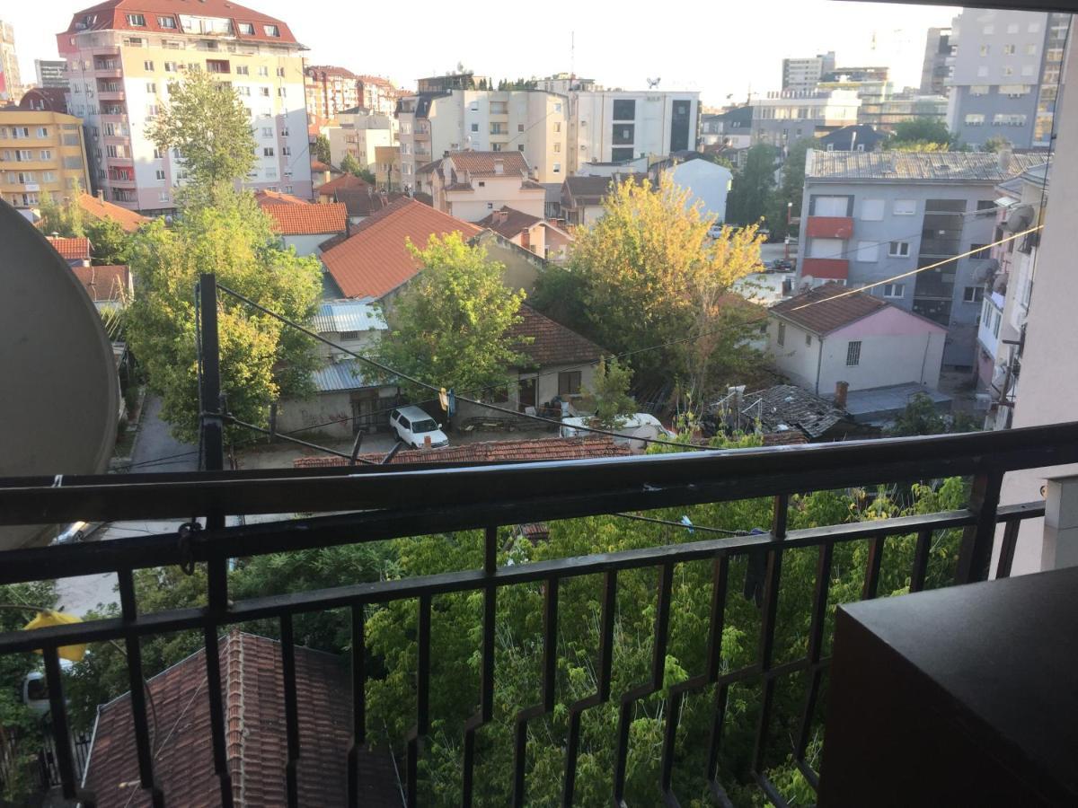 Central Apartment Prishtinë Luaran gambar